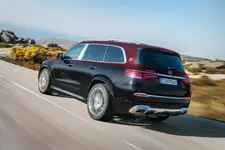 2021-Mercedes-Maybach-GLS-600-4MATIC-23.webp