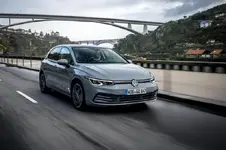 2020-vw-golf-mk8-46.webp