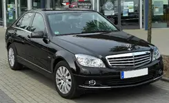 Mercedes_C_200_Kompressor_Elegance_%28W204%29_front_20100425.webp