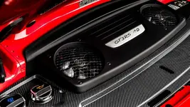 GT3RSRED_012-2560x1440.webp