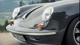 Porsche-356-930-Walter-Rohrl-06.webp