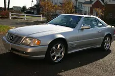 1280px-MB_SL_500_SILVER_ARROW.webp