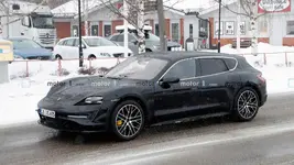 porsche-taycan-cross-turismo-new-spy-photo.webp
