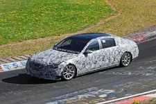 2021-mercedes-maybach-s-class-2.webp