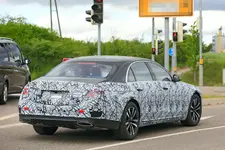 2021-Mercedes-Benz-S-Class-spy-shots-11.webp