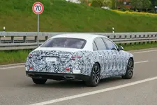 2021-Mercedes-Benz-S-Class-spy-shots-18.webp