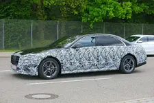 2021-Mercedes-Benz-S-Class-spy-shots-23.webp