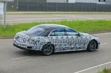 2021-Mercedes-Benz-S-Class-spy-shots-36.webp