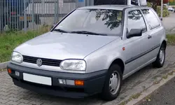 VW_Golf_III_front_20081027.webp