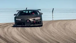 Bugatti Chiron Pur Sport testing-10.webp