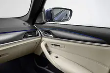 2021-BMW-5-Series-Sedan-Touring-50.webp