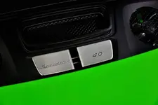 Porsche-911-Green-14.webp