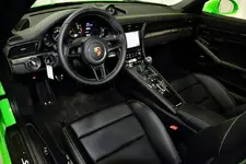 Porsche-911-Green-16.webp