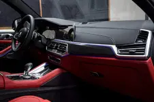 bmw-x5-m-competition-manhattan-green-8.webp