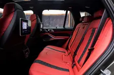 bmw-x5-m-competition-manhattan-green-12.webp