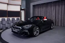 bmw-z4-sapphire-black-magma-red-abu-2.webp
