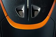 8-mclaren-speedtail-2020-uk-fd-engine-cover.webp