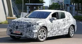 Mercedes-EQ-E-23.webp