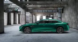 2021-maserati-quattroporte-trofeo-3.webp