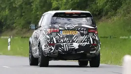 2021-land-rover-discovery-spy-photo(9).webp 2021-land-rover-discovery-spy-photo(9).webp