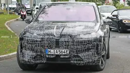 bmw-inext-spy-photos-6.webp