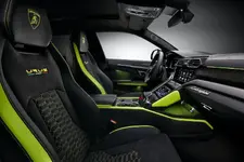 2021-Lamborghini-Urus-Graphite-Capsule-7.webp