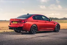 P90403638_highRes_bmw-m5-competition.webp