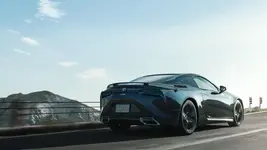 Lexus-LC-500-2.webp