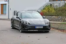 Porsche-Taycan-Cross-Turismo-006.webp