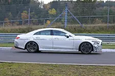 mercedes-cls-facelift-spied-nurburgring-6.webp