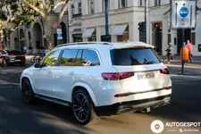 mercedes-maybach-gls-600-c146719092020082105_5.webp