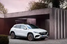 87-mercedes-benz-eqa-official-images-static.webp