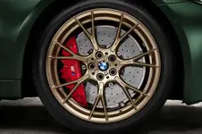 P90411357-the-new-bmw-m5-cs-studio-01-2021-600px.webp