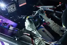 event-show-bmw-m4-gt3-fanatec-steering-wheel-600px.webp