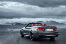 2015-BMW-M4-Convertible-1.webp