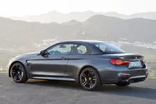 2015-BMW-M4-Convertible-29.webp