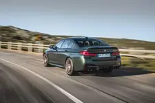 P90411239-the-new-bmw-m5-cs-scenic-01-2021-600px.webp