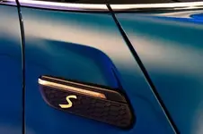 11720-mini-cooper-se-collection-2021-01-2021-600px.webp