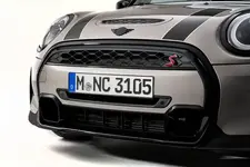 P90411841-mini-cooper-s-3-door-01-2021-600px.webp