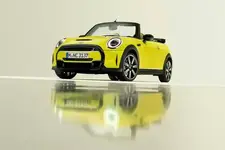 P90411680-mini-cooper-s-convertible-01-2021-600px.webp