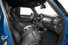 P90411826-mini-cooper-s-5-door-01-2021-600px.webp