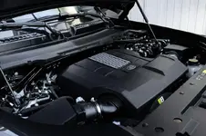 2022-land-rover-defender-110-v8-110-1614157604.webp