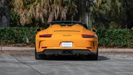 00014Porsche-911-Speedster.webp