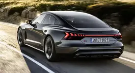 2022-Audi-e-tron-GT-73.webp