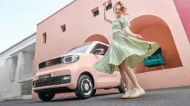 wuling-hong-guang-mini-ev-macaron.webp