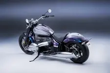 -metallic-titanium-silver-2-metallic-05-2021-600px.webp