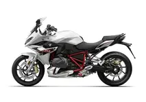 mw-r-1250-rs-light-white-style-sport-06-2021-600px.webp