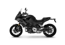 ck-storm-metallic-style-triple-black-06-2021-600px.webp