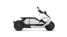 P90429101-bmw-ce-04-basic-variant-07-2021-600px.webp