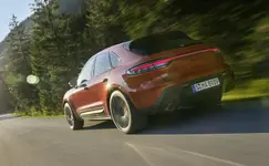 2022-Porsche-Macan-Facelift-1.webp